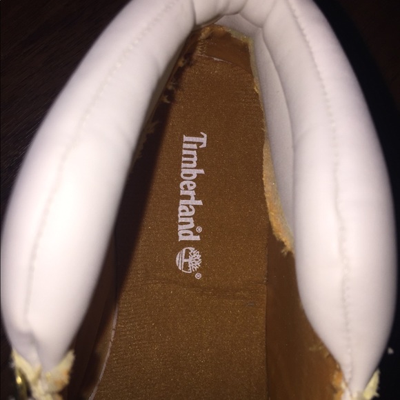 Timberlands size 6 - Picture 6 of 7
